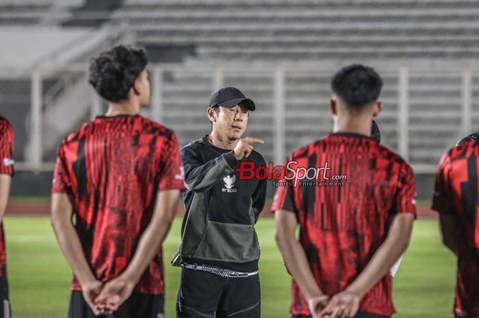 Pertandingan Bola Hari Ini Indonesia Menggali Atmosfer, Tim, dan Harapan