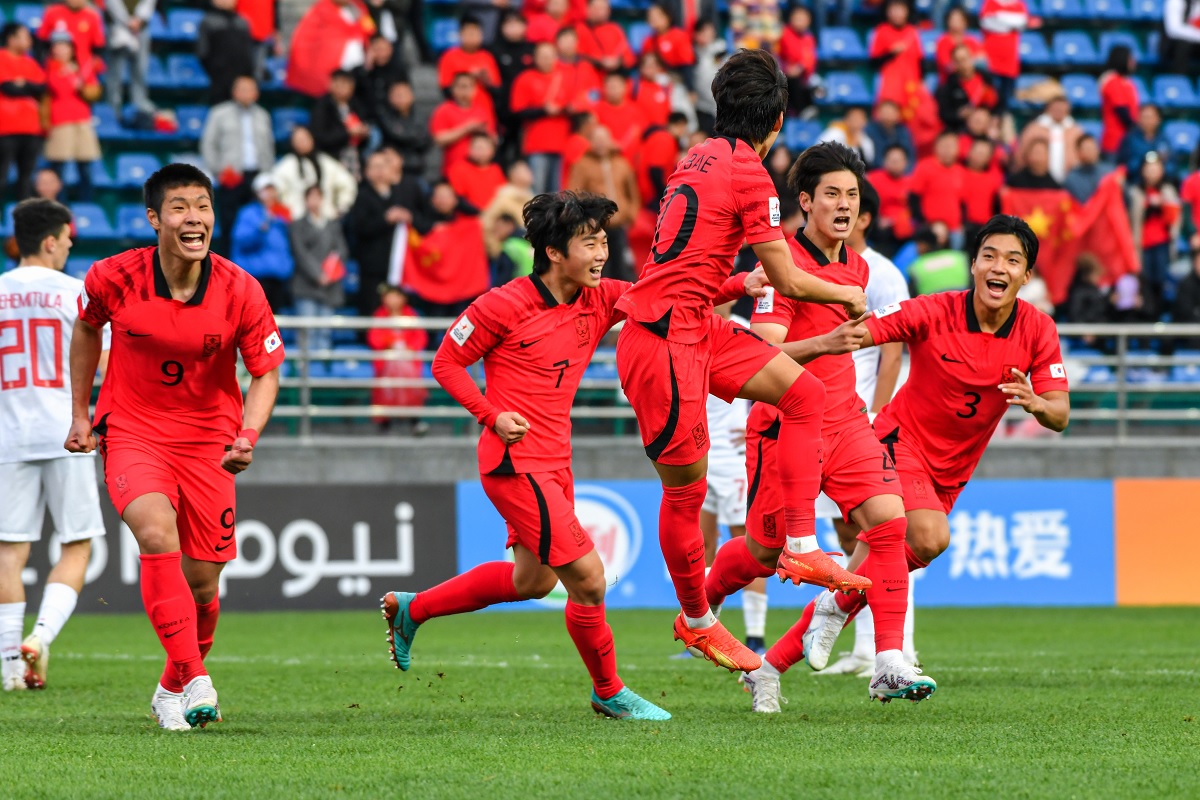 Susunan Pemain Tim Nasional Sepak Bola Korea Selatan vs Tim Nasional Sepak Bola Singapura