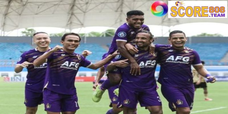 Persaingan Sengit di Puncak Klasemen BRI Liga 1